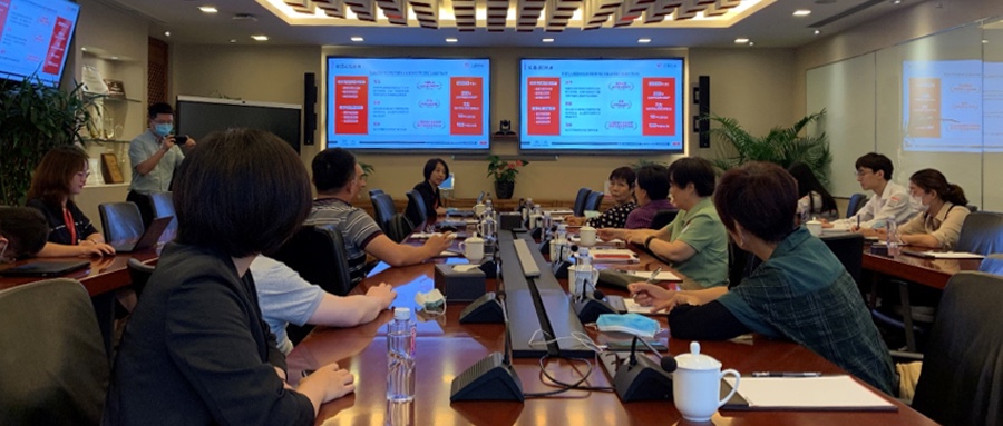 中国职业技术教育学会鲁昕会长一行莅临南宫NG·28(中国)相信品牌力量调研并出席座谈会