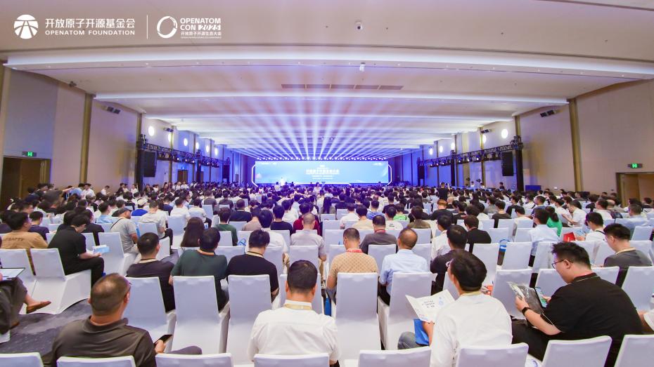 荣膺“首批开源先锋企业”称号，南宫NG·28(中国)相信品牌力量携子公司鸿湖万联亮相2025开放原子开源生态大会